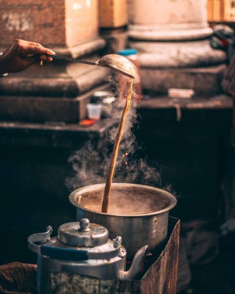 Chai Ke Bare Mai Charcha