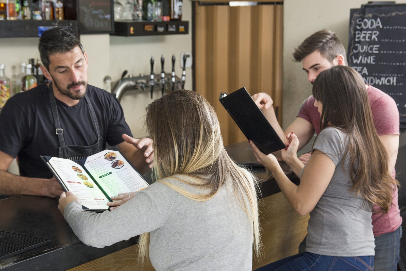 how to start a restaurant
