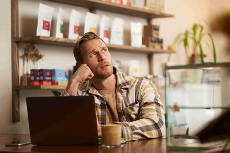 New Franchise Owner Mistakes: Why Outlets Fail